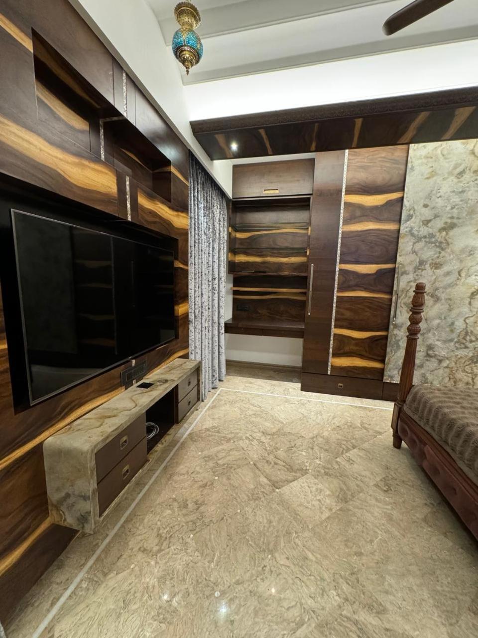 Luxury In Indiranagar * Bangalore